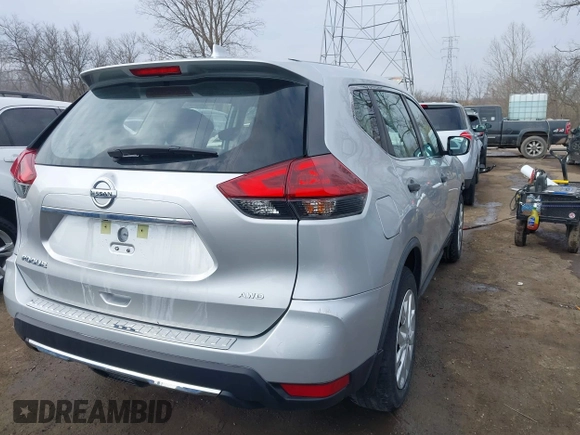 2018 Nissan Rogue SV with VIN KNMAT2MV2JP506306, listed as a IAAI auction lot 41705915 with 141,406 mi miles and . Bid and sale history available at DreamBid. Image 4.