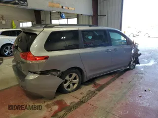 2011 Toyota Sienna LE AAS with VIN 5TDKK3DC8BS094296, listed as a Copart auction lot 85596894 with 156,952 mi miles and Salvage title. Bid and sale history available at DreamBid. Image 3.