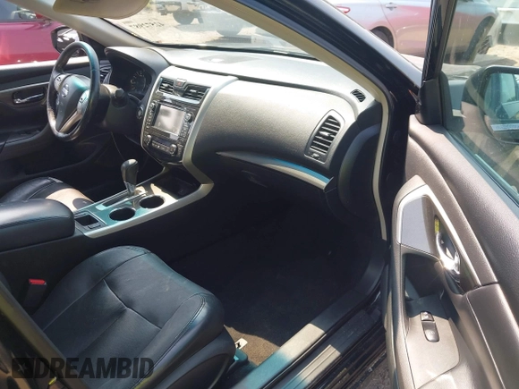 2013 Nissan Altima SV with VIN 1N4AL3AP6DC207981, listed as a IAAI auction lot 42572987 with 129,657 mi miles and . Bid and sale history available at DreamBid. Image 5.