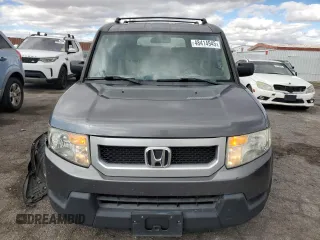 2010 Honda Element EX with VIN 5J6YH1H79AL006358, listed as a Copart auction lot 48414945 with 118,870 mi miles and Salvage Title. Bid and sale history available at DreamBid. Image 5.