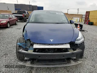2021 Tesla Model Y Long Range with VIN 5YJYGDEEXMF213376, listed as a Copart auction lot 39659674 with 76,110 mi miles and Salvage Title. Bid and sale history available at DreamBid. Image 5.
