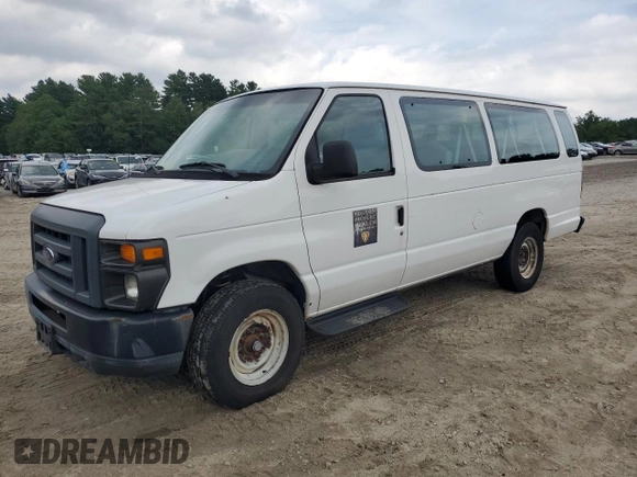 2013 Ford Econoline Passenger XL z VIN 1FBSS3BL4DDB08412, wystawiony jako Copart lot #63999845 z przebiegiem Nie podano mil oraz Czysty tytuł • Clean title. Historia ofert i sprzedaży dostępna na DreamBid. Obrazek 1.
