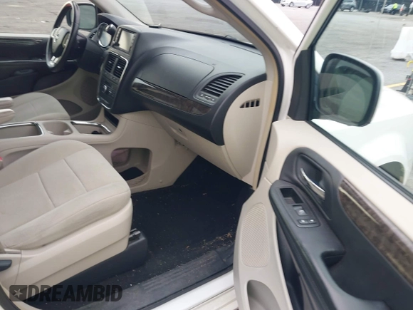 2011 Dodge Grand Caravan Crew with VIN 2D4RN5DG1BR725938, listed as a IAAI auction lot 42213308 with 162,894 mi miles and . Bid and sale history available at DreamBid. Image 5.