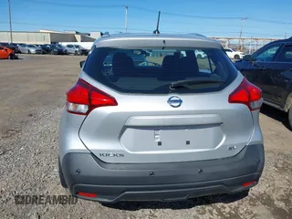 2020 Nissan Kicks SV with VIN 3N1CP5CV7LL545281, listed as a IAAI auction lot 42136872 with 11,458 mi miles. Bid and sale history available at carsss.com. Image 16.