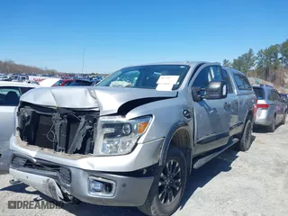 2018 Nissan Titan XD SV with VIN 1N6BA1F4XJN516759, listed as a IAAI auction lot 41730835 with 70,234 mi miles. Bid and sale history available at carsss.com. Image 18.