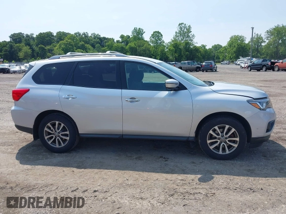 2018 Nissan Pathfinder SL with VIN 5N1DR2MM4JC670095, listed as a IAAI auction lot 42478486 with 291,630 mi miles and . Bid and sale history available at DreamBid. Image 13.
