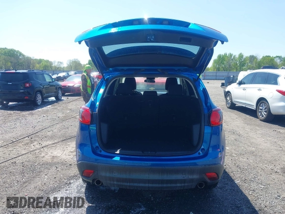 2013 Mazda CX-5 Touring with VIN JM3KE2CE4D0121155, listed as a IAAI auction lot 41983002 with 146,367 mi miles. Bid and sale history available at carsss.com. Image 17.