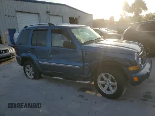 2005 Jeep Liberty Limited z VIN 1J8GL58K95W558452, wystawiony jako Copart lot #47108655 z przebiegiem 80 163 mil mil oraz Szkoda całkowita • Salvage title. Historia ofert i sprzedaży dostępna na DreamBid. Obrazek 4.