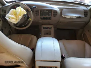 2002 Ford Expedition Eddie Bauer with VIN 1FMRU17W72LA37197, listed as a Copart auction lot 44549575 with 178,725 mi miles and Salvage title. Bid and sale history available at DreamBid. Image 8.