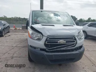 2016 Ford Transit Cargo с VIN 1FTYE1YM2GKB39272, выставлен на аукционе IAAI как лот 42427544 с пробегом 161 406 миль миль и . История ставок и продаж доступна на DreamBid. Изображение 6.