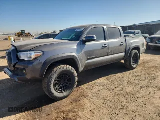 2020 Toyota Tacoma SR5 z VIN 3TMCZ5AN6LM302906, wystawiony jako Copart lot #52856765 z przebiegiem 51 681 mil mil oraz Szkoda całkowita • Salvage title. Historia ofert i sprzedaży dostępna na DreamBid. Obrazek 1.
