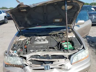 2001 Honda Accord EX with VIN 1HGCG22541A033075, listed as a IAAI auction lot 40200453 with 121,275 mi miles and . Bid and sale history available at DreamBid. Image 10.