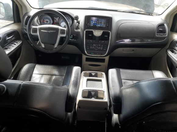 2013 Chrysler Town & Country Touring with VIN 2C4RC1BG1DR712303, listed as a Copart auction lot 53288865 with 176,921 mi miles and Salvage Title. Bid and sale history available at DreamBid. Image 8.