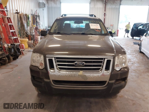2007 Ford Explorer Sport Trac XLT with VIN 1FMEU51877UA31241, listed as a IAAI auction lot 42739356 with 215,643 mi miles and . Bid and sale history available at DreamBid. Image 6.