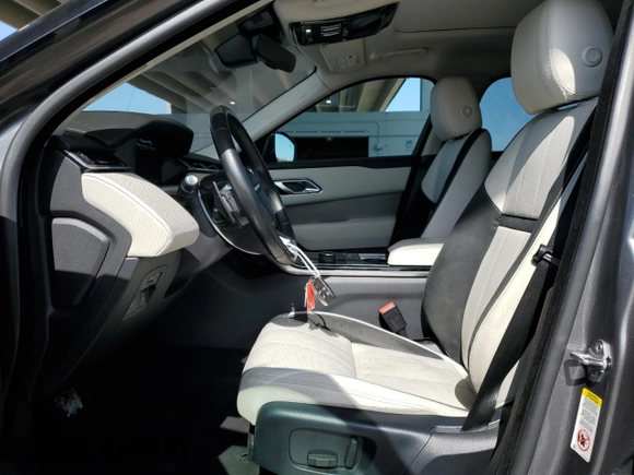 2019 Land Rover Range Rover Velar S with VIN SALYB2EX9KA216000, listed as a Copart auction lot 63816345 with 82,976 mi miles and Clean title. Bid and sale history available at DreamBid. Image 7.
