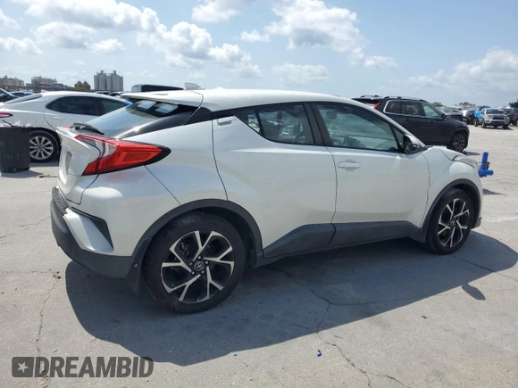 2018 Toyota C-HR XLE with VIN NMTKHMBX2JR045151, listed as a Copart auction lot 54699505 with 122,431 mi miles and Salvage Title. Bid and sale history available at carsss.com. Image 3.