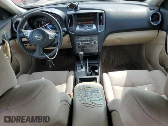 2013 Nissan Maxima SV with VIN 1N4AA5AP0DC803749, listed as a Copart auction lot 61404525 with 209,242 mi miles and Clean title. Bid and sale history available at DreamBid. Image 8.