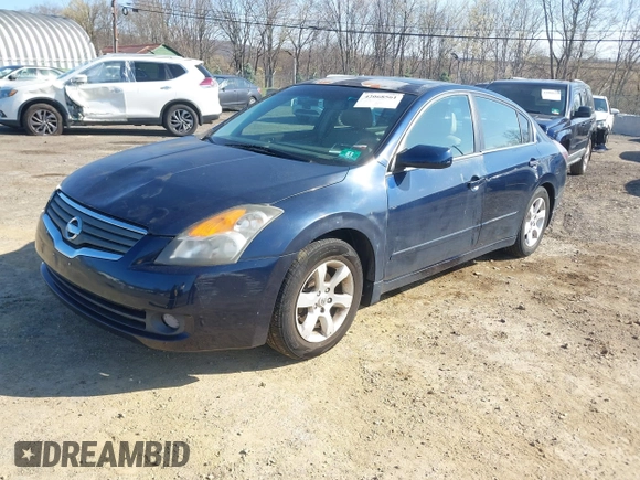 2008 Nissan Altima 2.5 S with VIN 1N4AL21E68C179999, listed as a IAAI auction lot 42068561 with 86,585 mi miles. Bid and sale history available at carsss.com. Image 2.