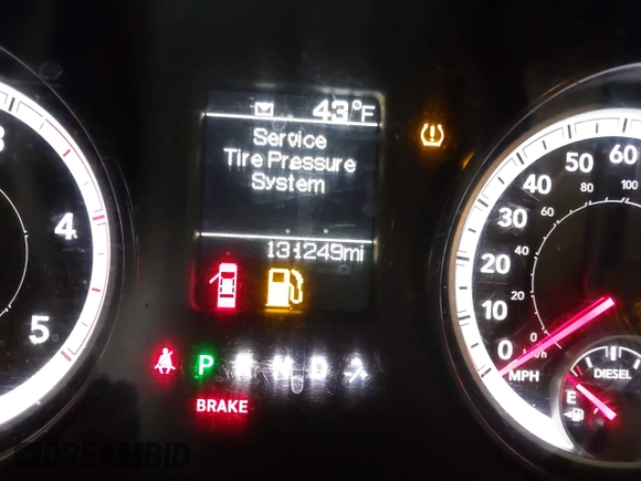 2015 Ram 2500 Tradesman с VIN 3C6UR5HL4FG528090, выставлен на аукционе IAAI как лот 41372919 с пробегом 131 249 миль миль и . История ставок и продаж доступна на DreamBid. Изображение 15.