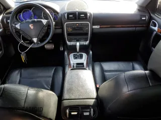 2004 Porsche Cayenne S with VIN WP1AB29P64LA73662, listed as a Copart auction lot 42447765 with 248,642 mi miles and Salvage Title. Bid and sale history available at carsss.com. Image 8.