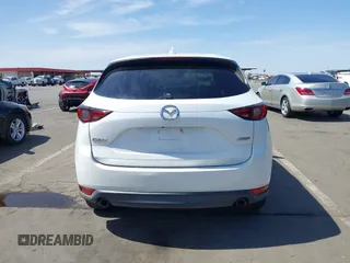 2018 Mazda CX-5 Grand Touring с VIN JM3KFADM7J0373815, выставлен на аукционе IAAI как лот 42500311 с пробегом 106 354 миль миль и . История ставок и продаж доступна на DreamBid. Изображение 16.