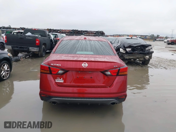 2020 Nissan Altima SR with VIN 1N4BL4CV1LC100891, listed as a IAAI auction lot 41741424 with 146,911 mi miles and . Bid and sale history available at carsss.com. Image 16.