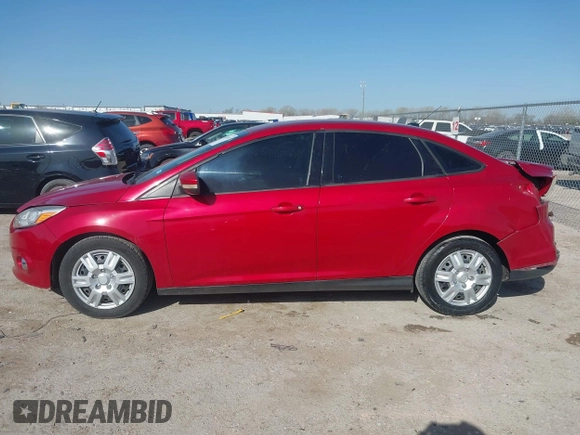 2012 Ford Focus SE с VIN 1FAHP3F25CL428812, выставлен на аукционе IAAI как лот 41850753 с пробегом 146 922 миль миль и . История ставок и продаж доступна на DreamBid. Изображение 14.