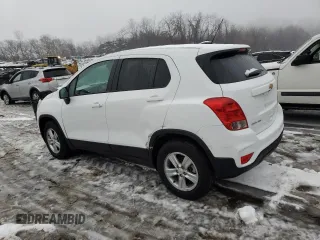 2022 Chevrolet Trax LS with VIN KL7CJNSM3NB544783, listed as a Copart auction lot 84624404 with 13,189 mi miles and Salvage Title. Bid and sale history available at carsss.com. Image 2.