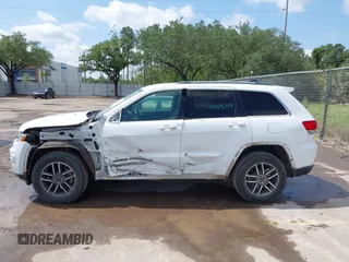 2019 Jeep Grand Cherokee Altitude with VIN 1C4RJEAG6KC850892, listed as a IAAI auction lot 42187703 with 79,961 mi miles and . Bid and sale history available at DreamBid. Image 14.