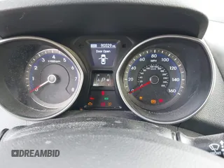2013 Hyundai Elantra GT with VIN KMHD35LE1DU145894, listed as a IAAI auction lot 41828751 with 90,529 mi miles. Bid and sale history available at carsss.com. Image 7.