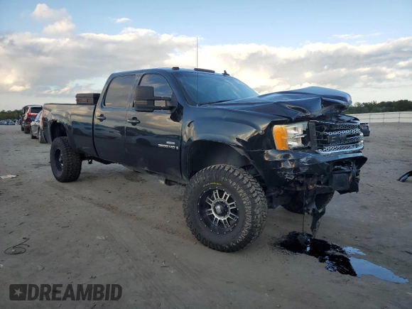 2008 GMC Sierra 3500HD SRW SLT z VIN 1GTHK33618F176644, wystawiony jako Copart lot #73640434 z przebiegiem 248 244 mil mil oraz Szkody całkowita. Historia ofert i sprzedaży dostępna na DreamBid. Obrazek 4.