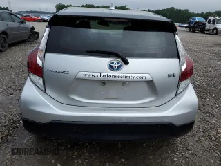 2017 Toyota Prius One z VIN JTDKDTB31H1591628, wystawiony jako Copart lot #56675045 z przebiegiem 94 030 mil mil oraz Czysty tytuł • Clean title. Historia ofert i sprzedaży dostępna na DreamBid. Obrazek 6.