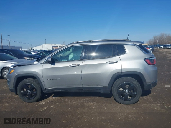 2020 Jeep Compass Latitude with VIN 3C4NJDBB7LT155175, listed as a IAAI auction lot 41760215 with 40,258 mi miles. Bid and sale history available at carsss.com. Image 13.