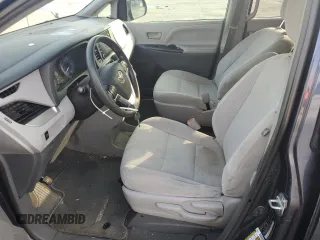 2019 Toyota Sienna L with VIN 5TDZZ3DC3KS015479, listed as a Copart auction lot 79917304 with 81,487 mi miles and Salvage Title. Bid and sale history available at carsss.com. Image 7.