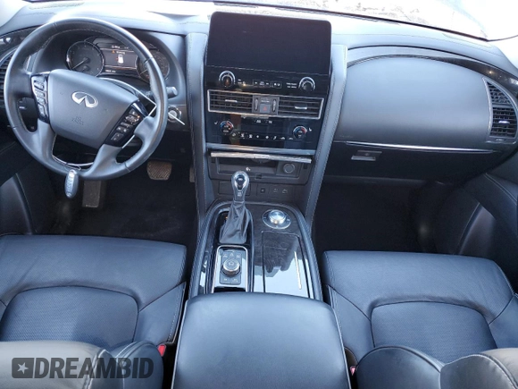 2024 Infiniti QX80 LUXE with VIN JN8AZ2AE6R9327919, listed as a Copart auction lot 43243755 with 33,604 mi miles and Clean Title. Bid and sale history available at carsss.com. Image 8.