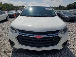 2019 Chevrolet Traverse LS with VIN 1GNERFKW9KJ281400, listed as a Copart auction lot 69558904 with 40,198 mi miles and Salvage Title. Bid and sale history available at carsss.com. Image 5.