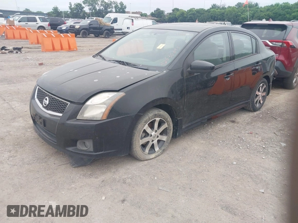 2012 Nissan Sentra 2.0 z VIN 3N1AB6AP3CL664042, wystawiony jako IAAI lot #42635693 z przebiegiem 142 127 mil mil oraz . Historia ofert i sprzedaży dostępna na DreamBid. Obrazek 2.