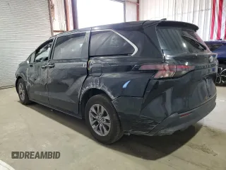 2024 Toyota Sienna LE z VIN 5TDKRKEC8RS190346, wystawiony jako Copart lot #54243385 z przebiegiem 18 942 mil mil oraz Szkoda całkowita • Salvage title. Historia ofert i sprzedaży dostępna na DreamBid. Obrazek 2.