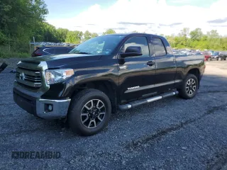 2017 Toyota Tundra SR with VIN 5TFUY5F1XHX665577, listed as a Copart auction lot 56713375 with 125,361 mi miles and Salvage title. Bid and sale history available at DreamBid. Image 1.