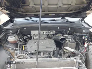 2023 Volkswagen Atlas SE z VIN 1V2DC2CA3PC208888, wystawiony jako IAAI lot #41926114 z przebiegiem 36 645 mil mil oraz . Historia ofert i sprzedaży dostępna na DreamBid. Obrazek 10.