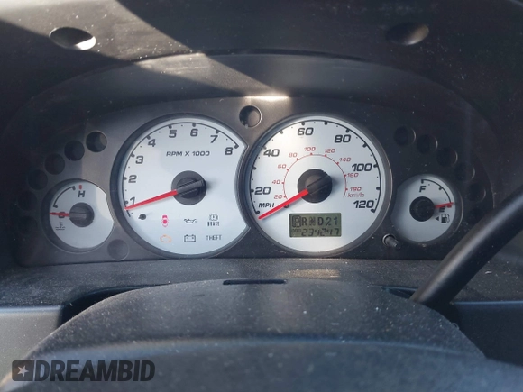 2001 Ford Escape XLS with VIN 1FMYU02191KF55561, listed as a IAAI auction lot 41650852 with 234,247 mi miles. Bid and sale history available at carsss.com. Image 7.