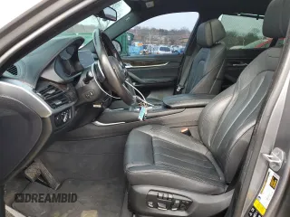 2017 BMW X6 z VIN 5UXKU6C30H0W38698, wystawiony jako Copart lot #45477434 z przebiegiem 65 134 mil mil oraz . Historia ofert i sprzedaży dostępna na DreamBid. Obrazek 7.