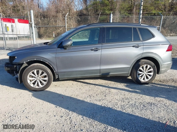2019 Volkswagen Tiguan S with VIN 3VV0B7AX1KM059932, listed as a IAAI auction lot 41757859 with 76,522 mi miles. Bid and sale history available at carsss.com. Image 15.