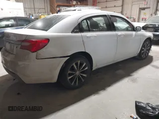 2012 Chrysler 200 S with VIN 1C3CCBHG1CN162040, listed as a IAAI auction lot 41265506 with 161,807 mi miles. Bid and sale history available at carsss.com. Image 4.