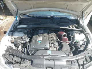 2007 BMW 3 Series 335xi with VIN WBAVD53517A007930, listed as a IAAI auction lot 41901519 with 146,490 mi miles and . Bid and sale history available at carsss.com. Image 10.