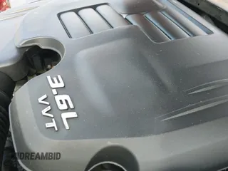 2019 Chrysler 300 S с VIN 2C3CCABG5KH686611, выставлен на аукционе IAAI как лот 43039331 с пробегом 73 224 миль миль и . История ставок и продаж доступна на DreamBid. Изображение 18.