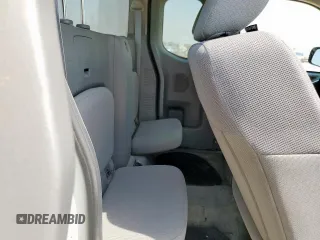 2017 Nissan Frontier S z VIN 1N6BD0CT3HN710802, wystawiony jako Copart lot #57253945 z przebiegiem 185 915 mil mil oraz Tytuł czysty. Historia ofert i sprzedaży dostępna na DreamBid. Obrazek 10.