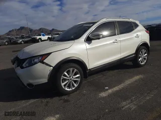 2018 Nissan Rogue Sport S with VIN JN1BJ1CPXJW105425, listed as a Copart auction lot 43612295 with 124,063 mi miles and Salvage Title. Bid and sale history available at carsss.com. Image 1.