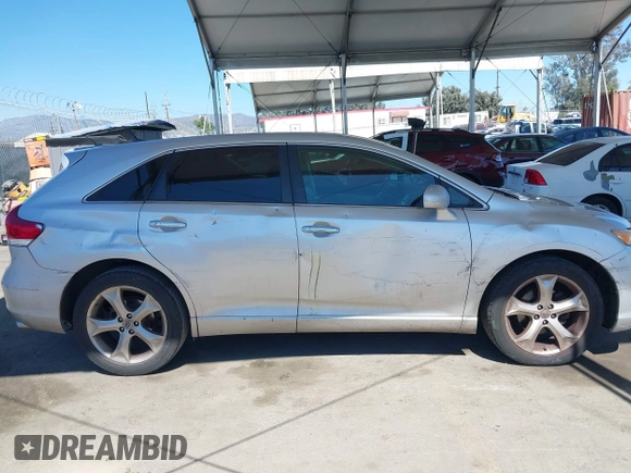 2009 Toyota Venza with VIN 4T3ZK11A19U005277, listed as a IAAI auction lot 42638142 with 92,241 mi miles and . Bid and sale history available at DreamBid. Image 13.