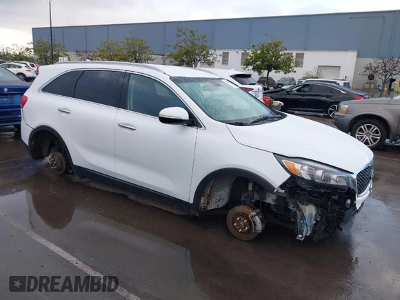 2018 Kia Sorento LX with VIN 5XYPG4A3XJG380986, listed as a IAAI auction lot 41732312 with 86,927 mi miles. Bid and sale history available at carsss.com. Image 1.